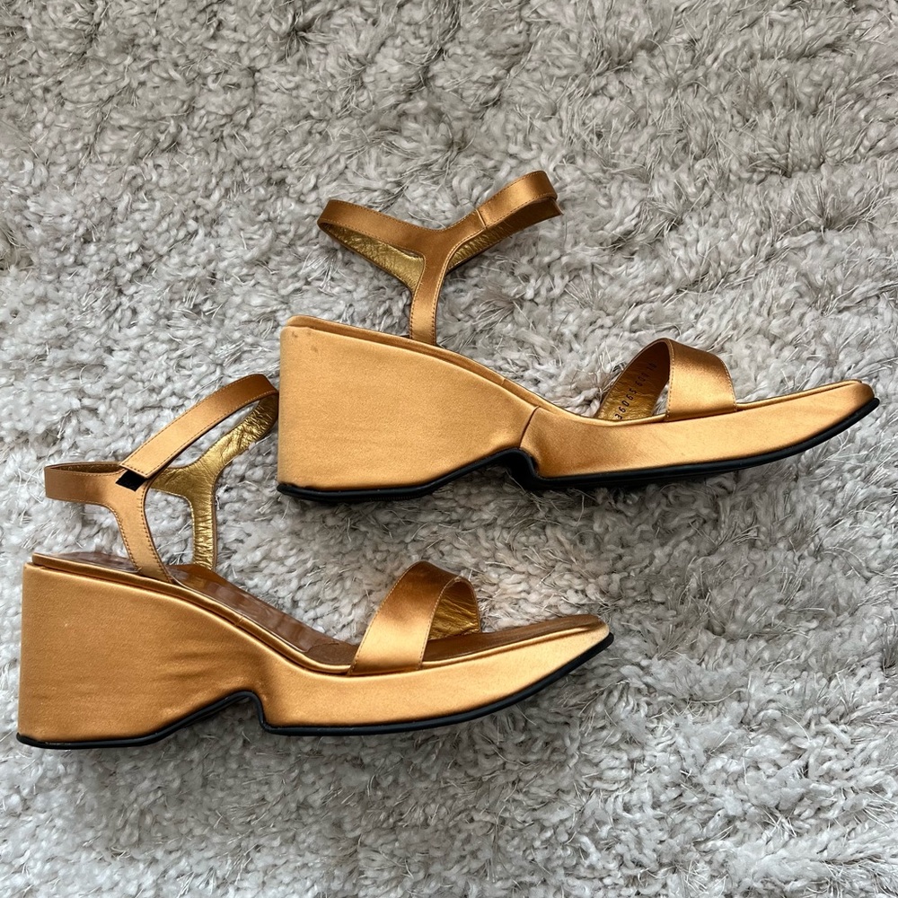 Vintage Casadei satin platform sandals - Picture 3 of 12